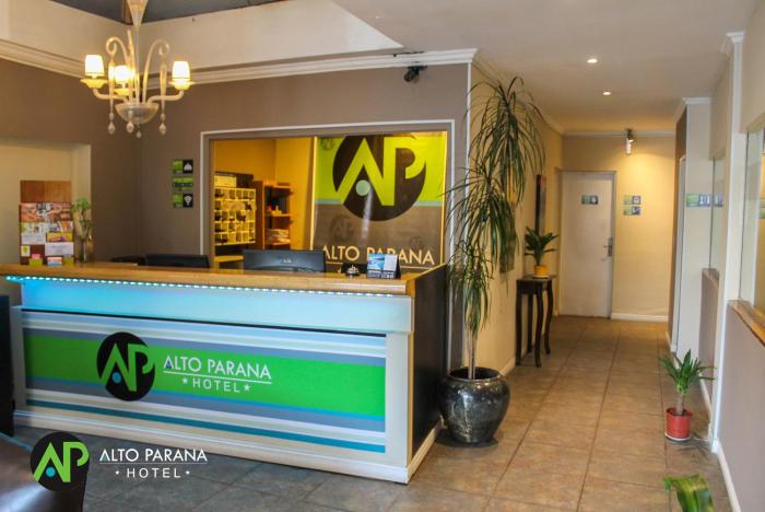alto parana hotel
