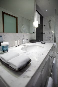 the address dubai mall residence luxury one bedroom