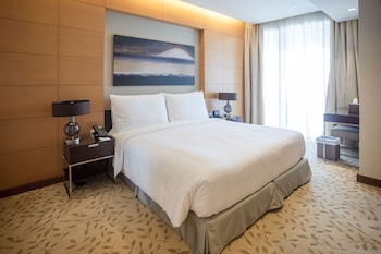 The Address Dubai Mall Residence - Luxury One Bedroom,,3 star