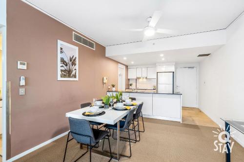 sierra grand broadbeach q stay