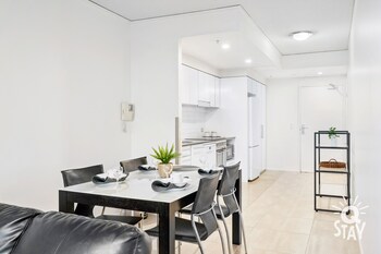 sierra grand broadbeach q stay