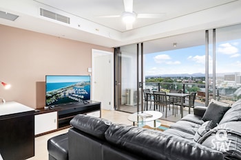 sierra grand broadbeach q stay