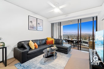 sierra grand broadbeach q stay