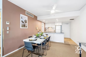 sierra grand broadbeach q stay