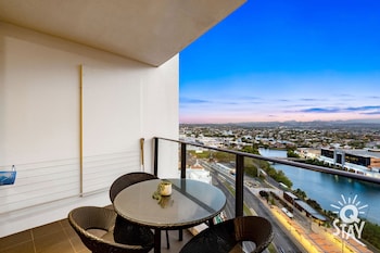 sierra grand broadbeach q stay