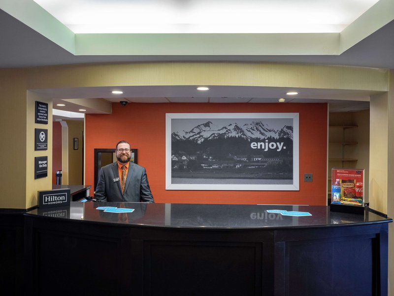 hampton inn hazleton