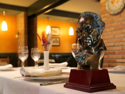 la almunia de dona godina