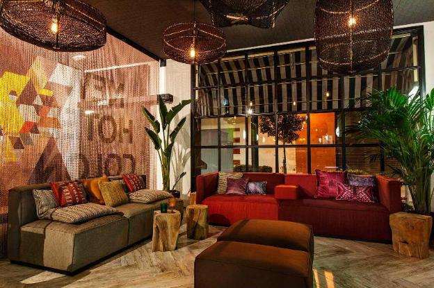 new hotel colon