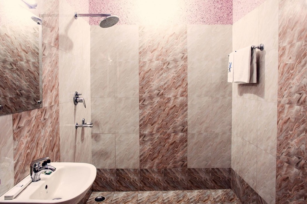 genx sundaram haldwani