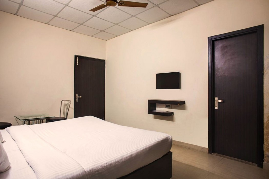 genx sundaram haldwani