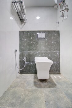 hotel samaira residency