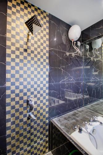 hotel samaira residency