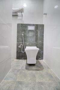 hotel samaira residency