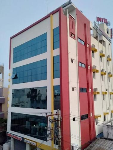 hotel mookambika comforts