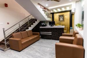 hotel mookambika comforts