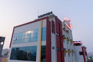 hotel mookambika comforts
