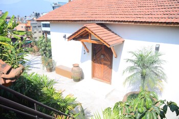 hotel holy himalaya