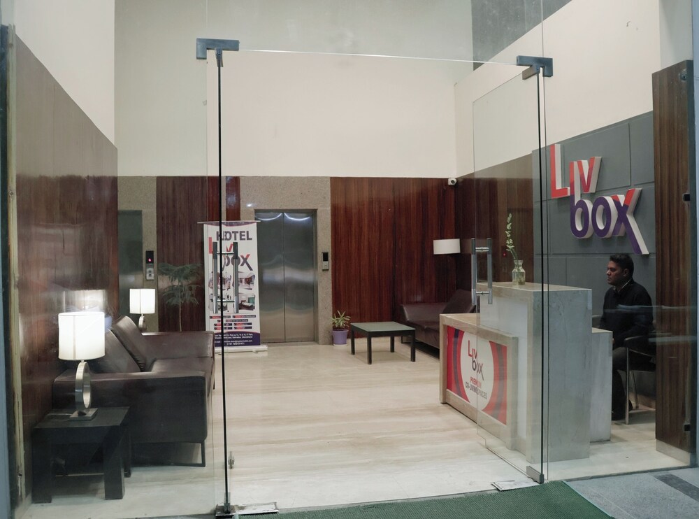 Hotel Livbox, Dehradun,Saharanpur Road, Dehradun,3 star