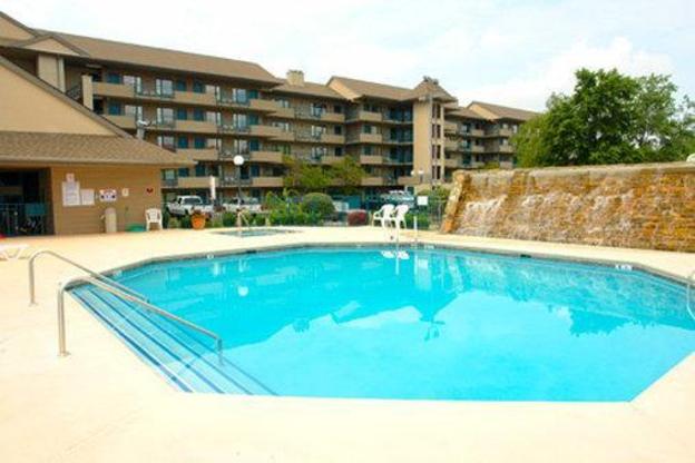 arbors at island landing hotel and suites