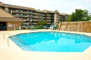 arbors at island landing hotel and suites