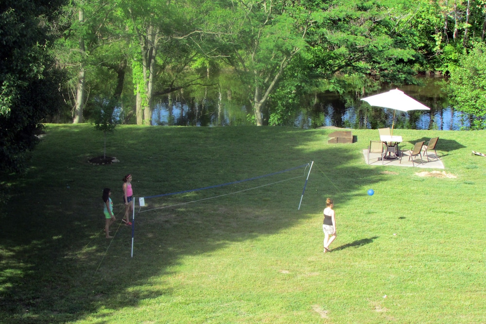 arbors at island landing hotel and suites