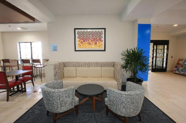 holiday inn express hotel and suites hesperia by ihg