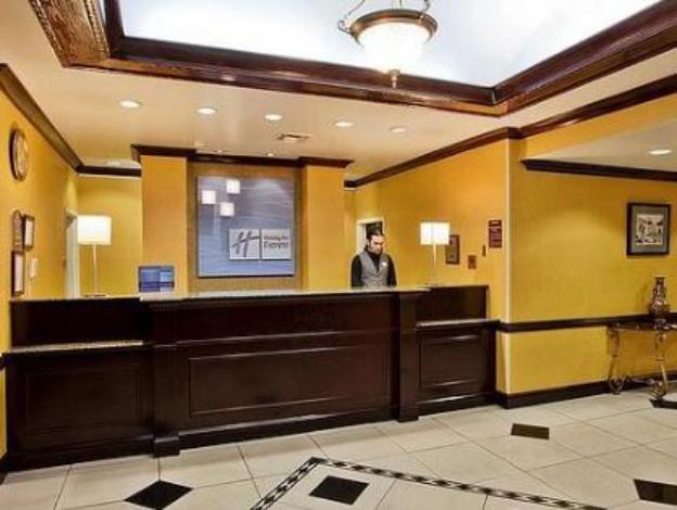 holiday inn express hinesville by ihg