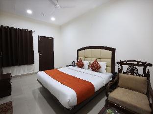 oyo 4856 hotel the benz