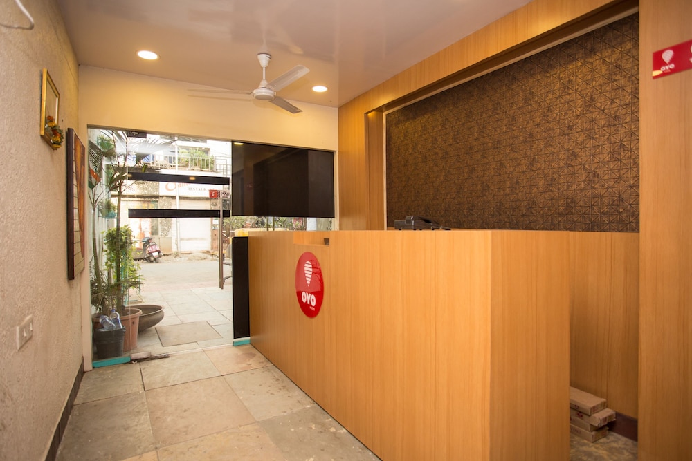 Hotel Red Palms,Mumbai Suburban>>Mumbai,3 star