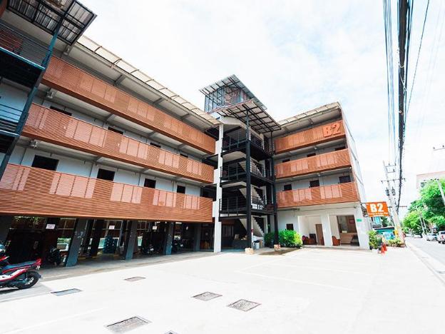 b2 santitham boutique and budget hotel