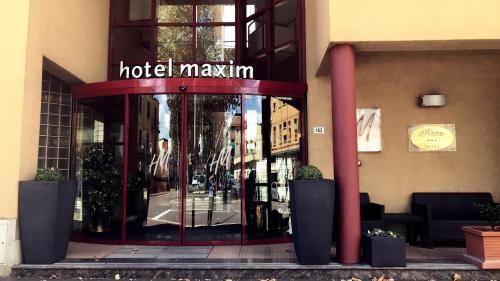hotel maxim