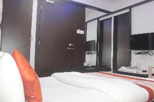 hotel celeste colaba