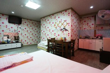 boryeong gyeongdong motel