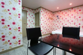 boryeong gyeongdong motel