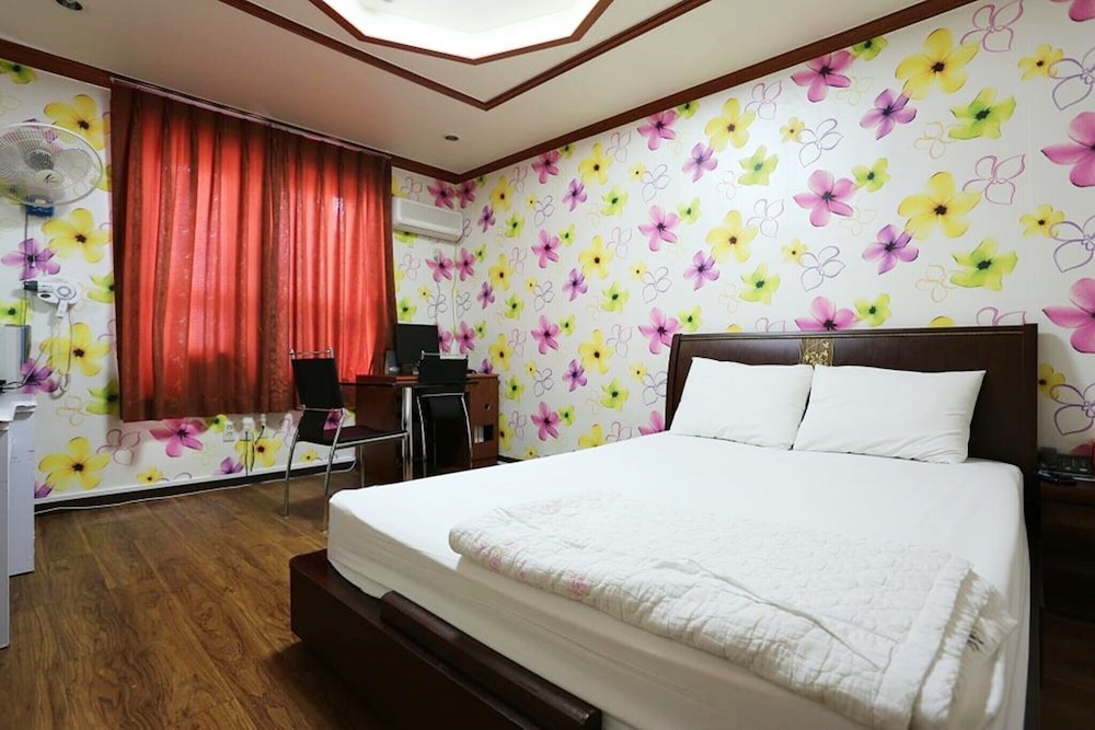 boryeong gyeongdong motel
