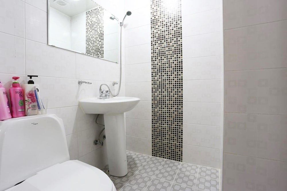 boryeong gyeongdong motel