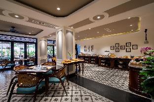 Mulberry Collection Silk Village,,5 star