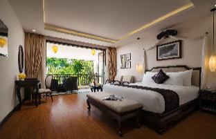Mulberry Collection Silk Village,,5 star