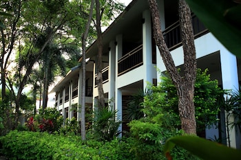 the hive hotel samui