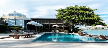 the hive hotel samui
