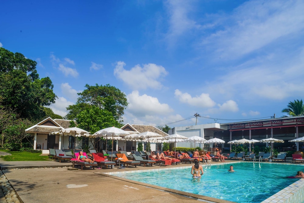 the hive hotel samui