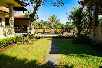 adil villa and resort