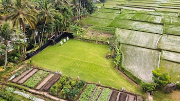 adil villa and resort