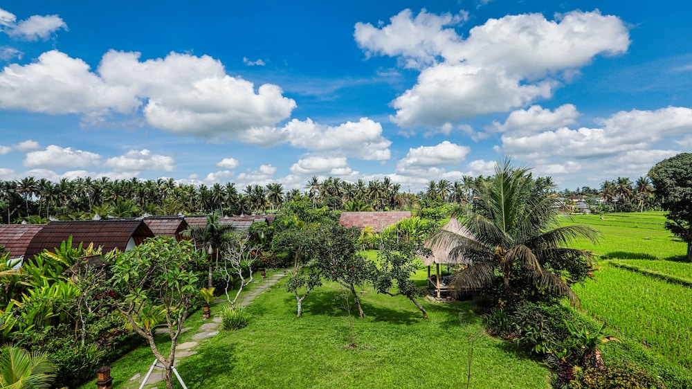 adil villa and resort