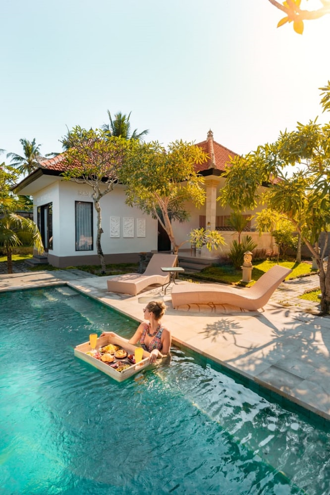 adil villa and resort