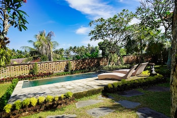 adil villa and resort