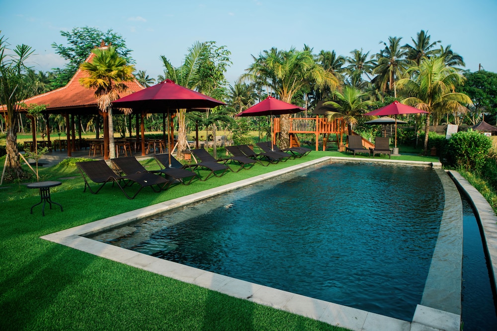 adil villa and resort