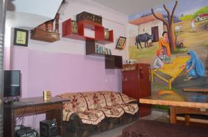 azure family paying guest house