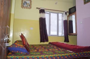 azure family paying guest house