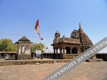 v resorts vrindavan gopala bhedaghat